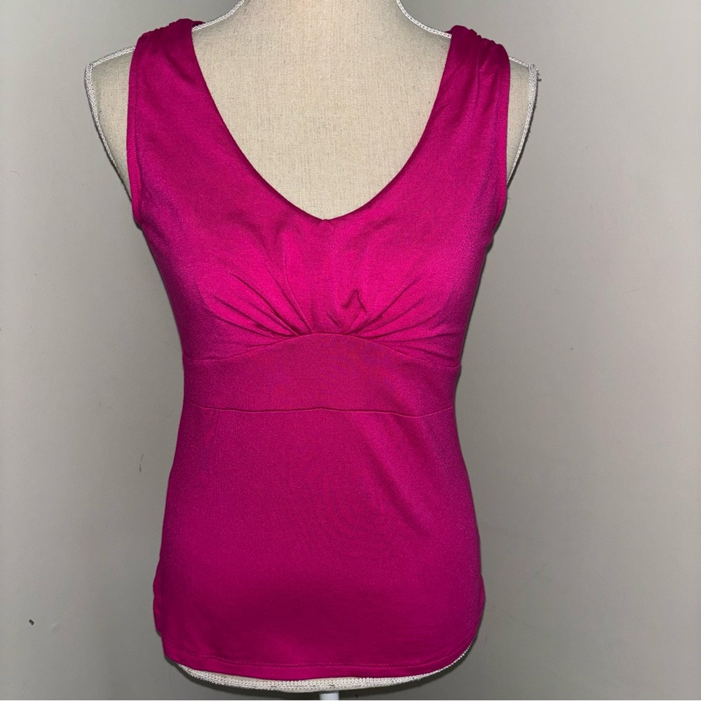 Boden hot pink ruched bodice knit sleeveless top V neck size 6